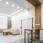 Relax Flat